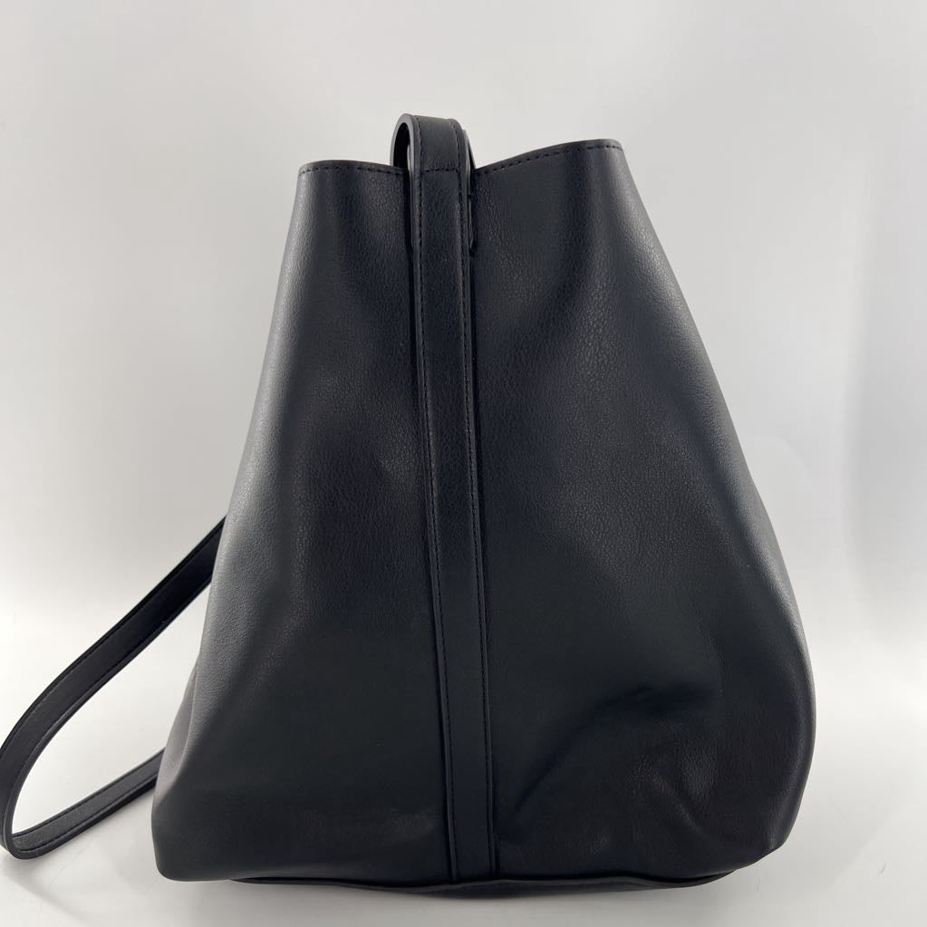 faux leather tote bag