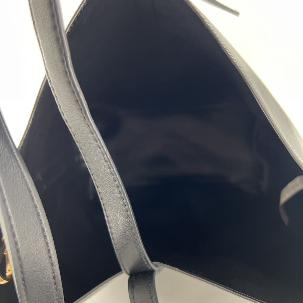 faux leather tote bag