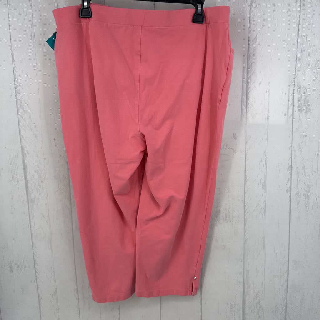 L pull-on capris