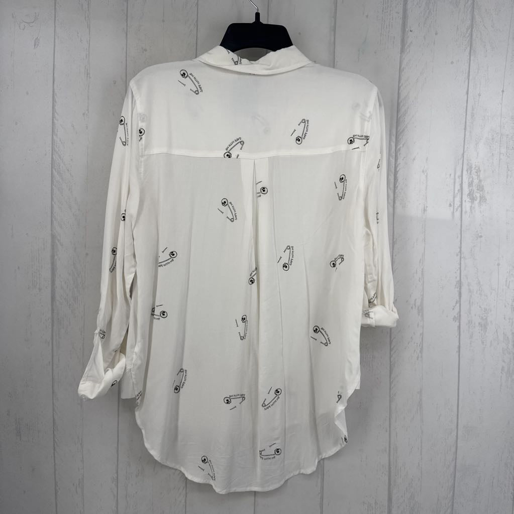 S skull safety pin button down tab slv top