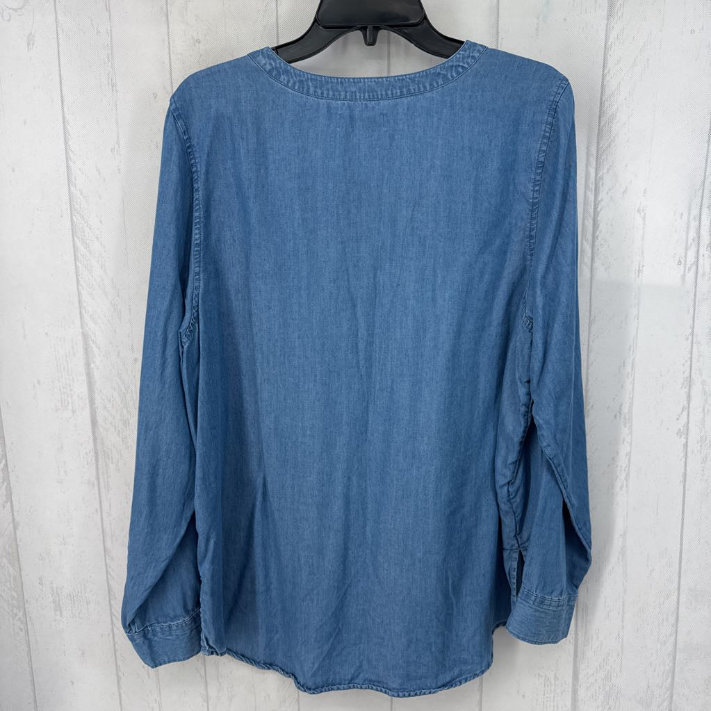 XXL l/s pleated half button top