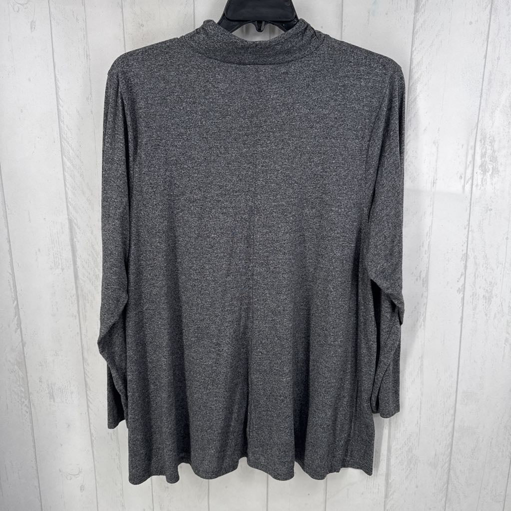 26/28 mockneck l/s tee