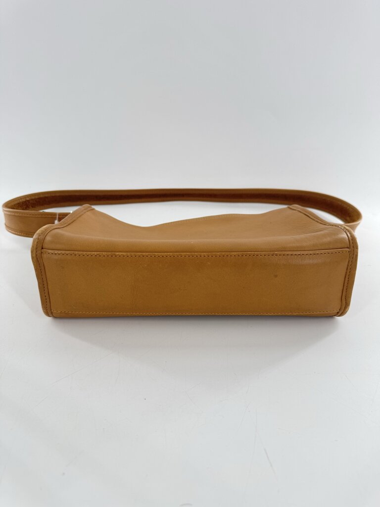 vintage zip top shoulder bag