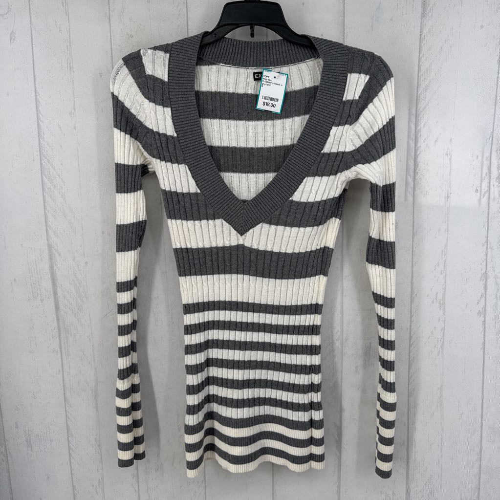 S ribbed striped v-neck l/s top