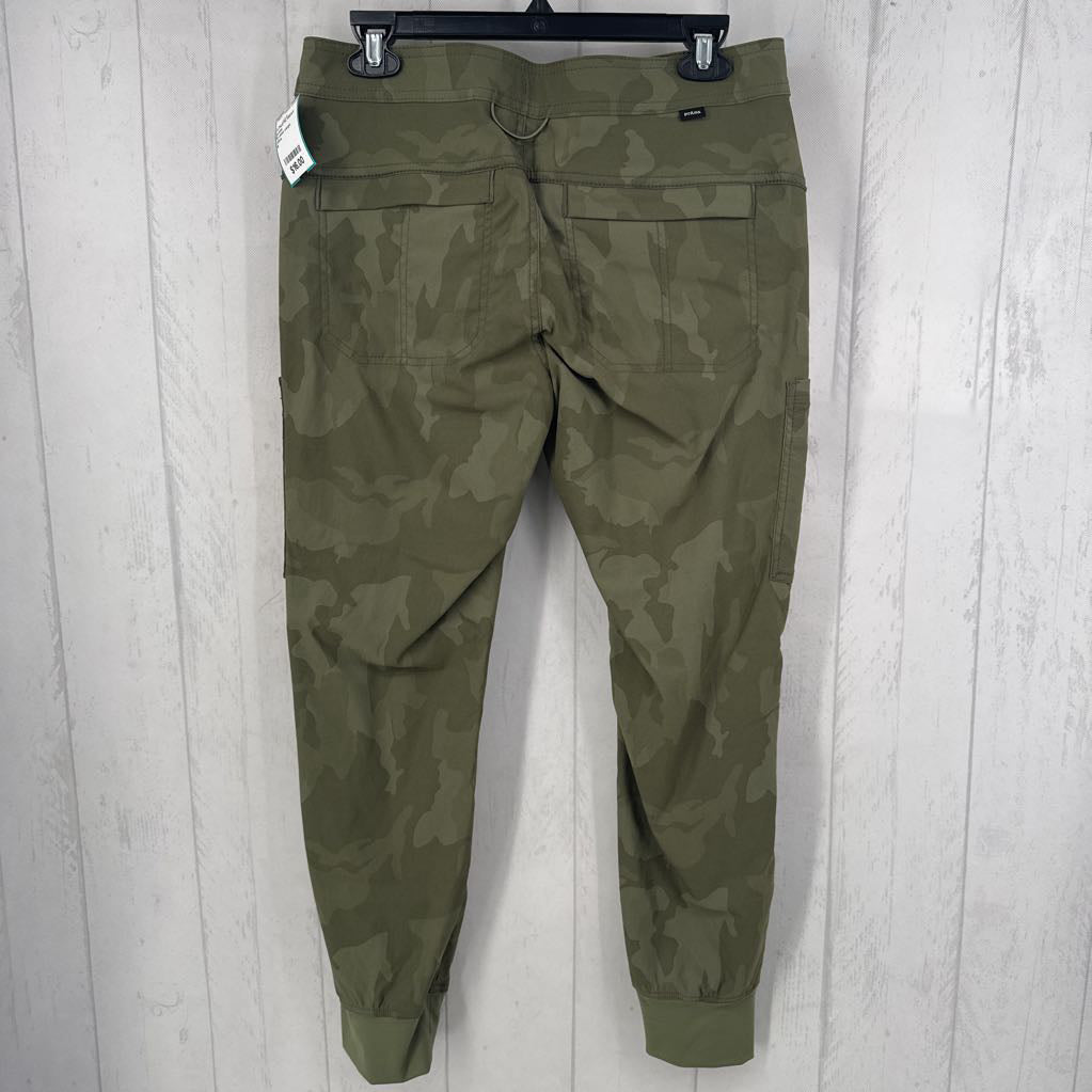 6 camo cargo pants