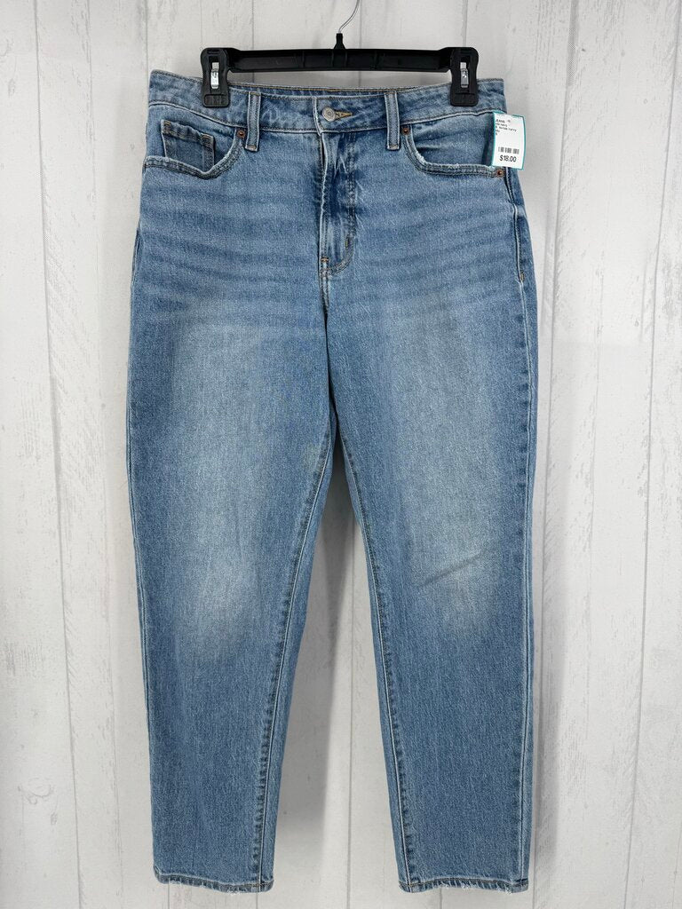 6 hi-rise curvy straight leg jean