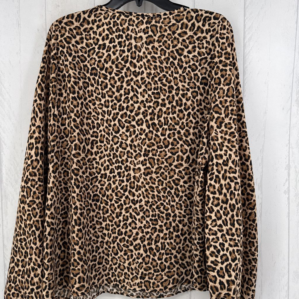 L animal print v-neck l/s top