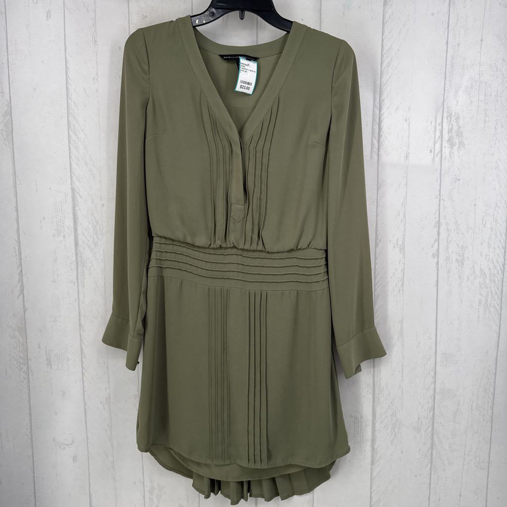 0 pleated v-neck l/s dress