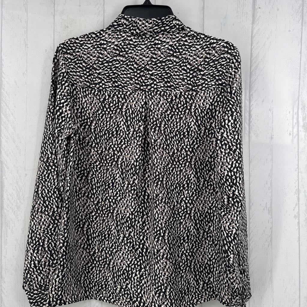 S printed button down l/s top