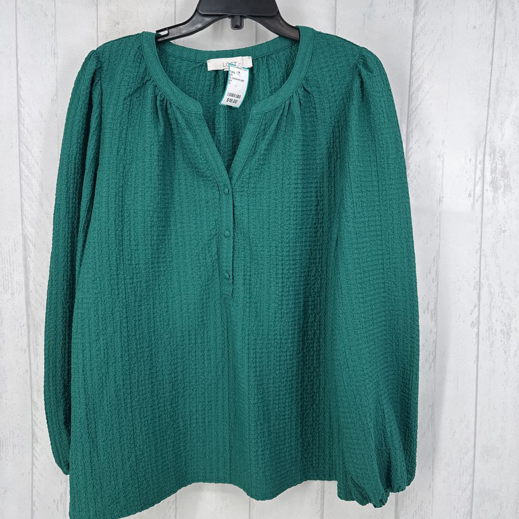XL textured split neck l/s top