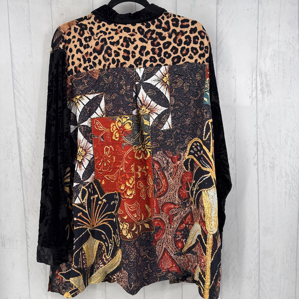 R79 2X velvet floral button down l/s top