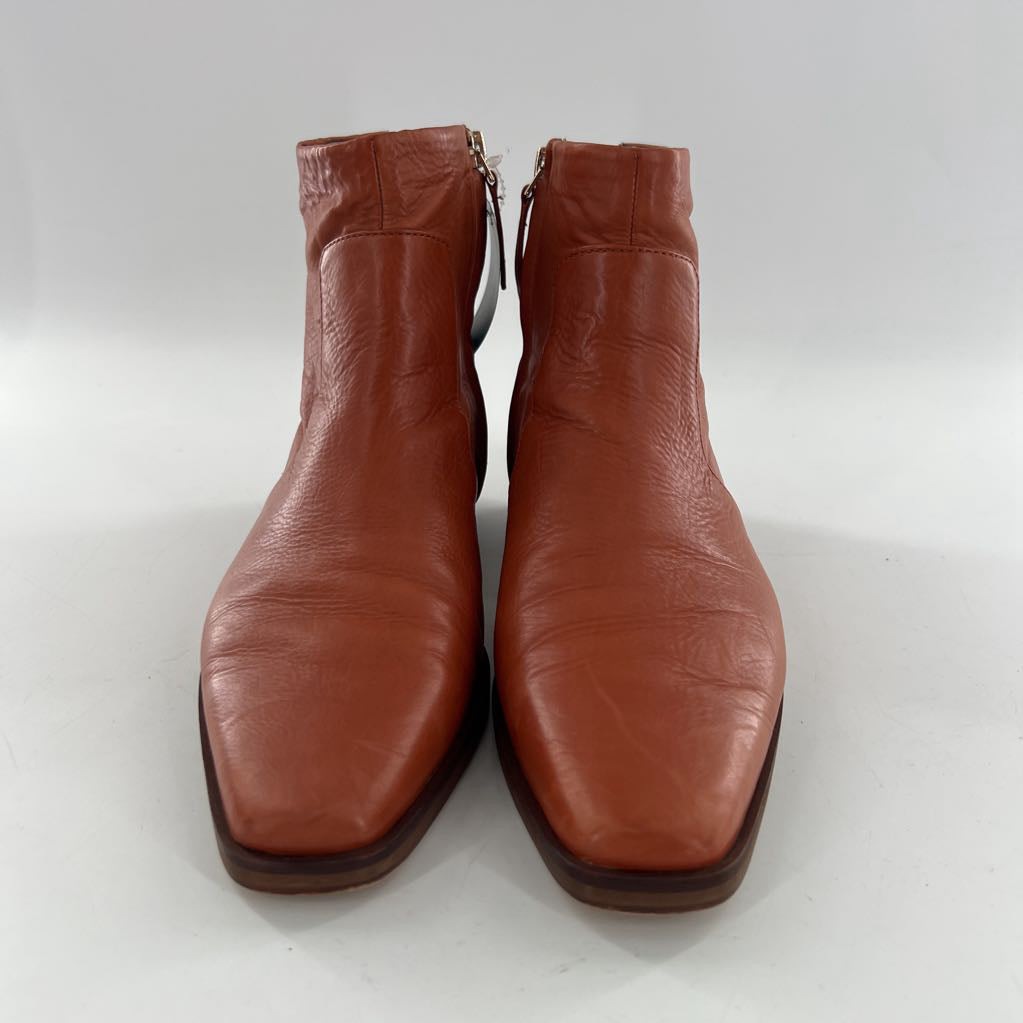 9 side zip leather ankle boots