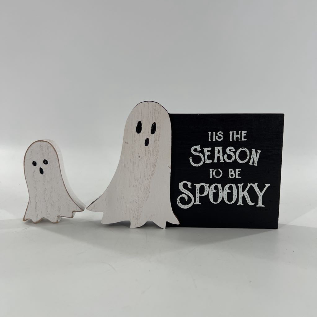 ghost wooden decor-spooky season