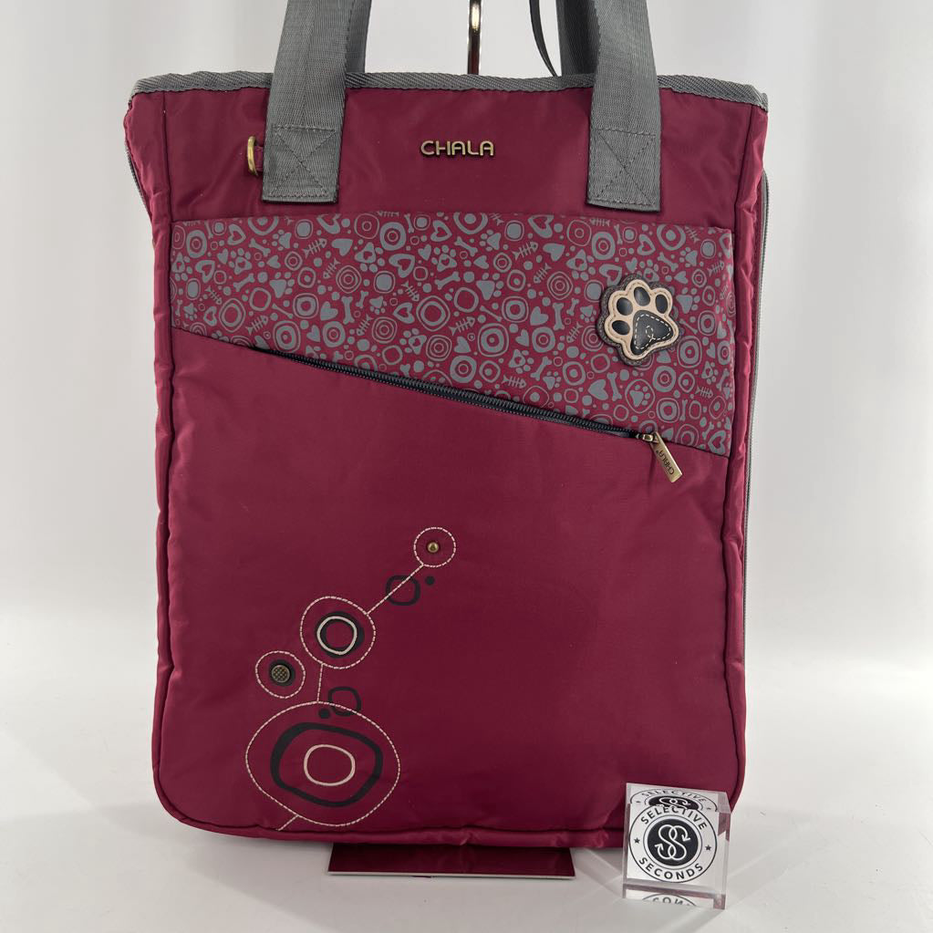 zip around paw print tote