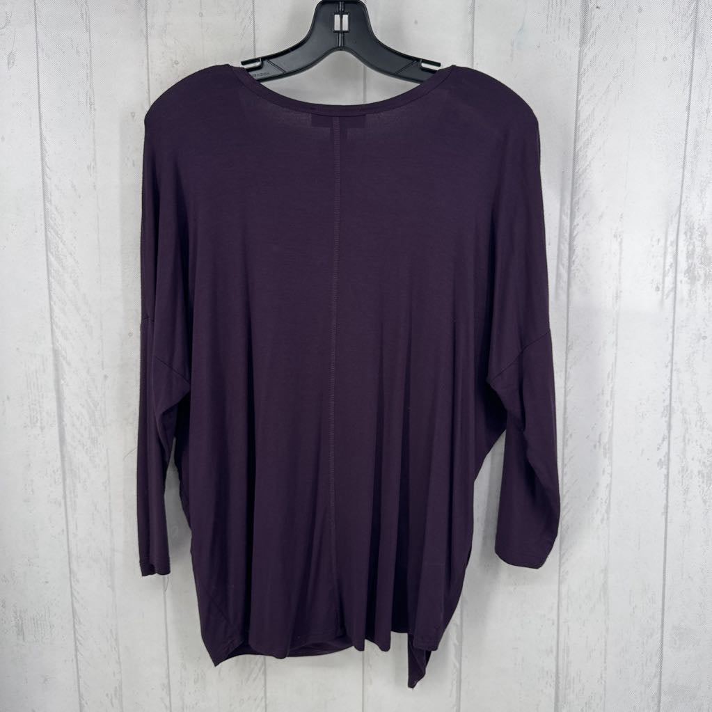 S scoop neck gathered 3/4 slv top