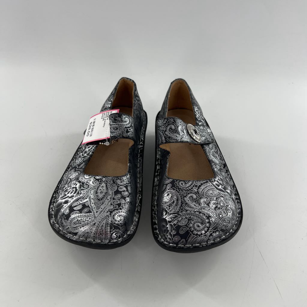 6/6.5 paisley pattern mary jane shoes