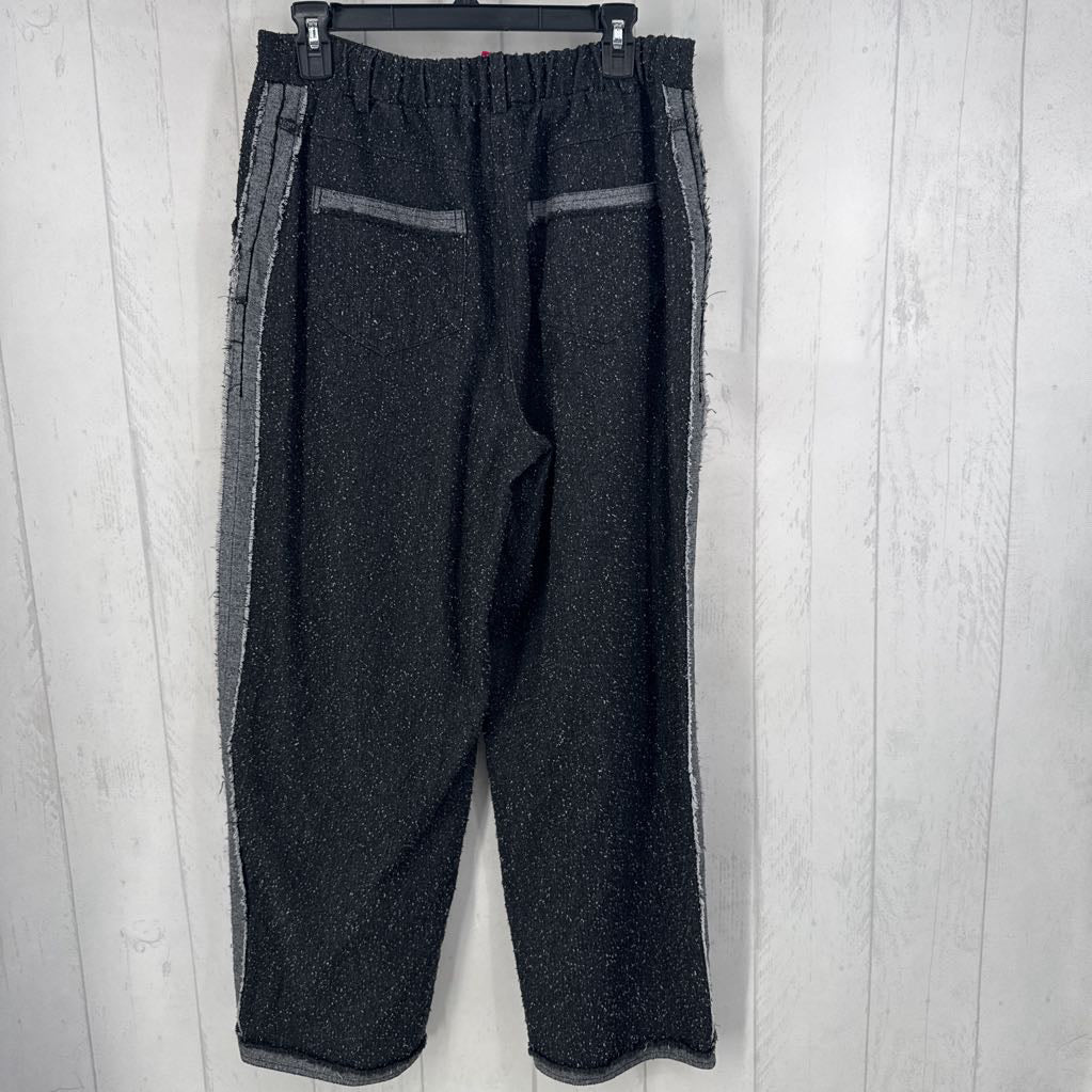 L textured denim pant
