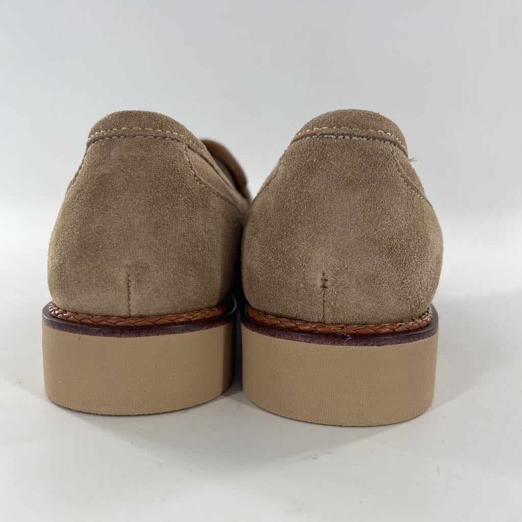 R135 9.5W suede memory foam loafer