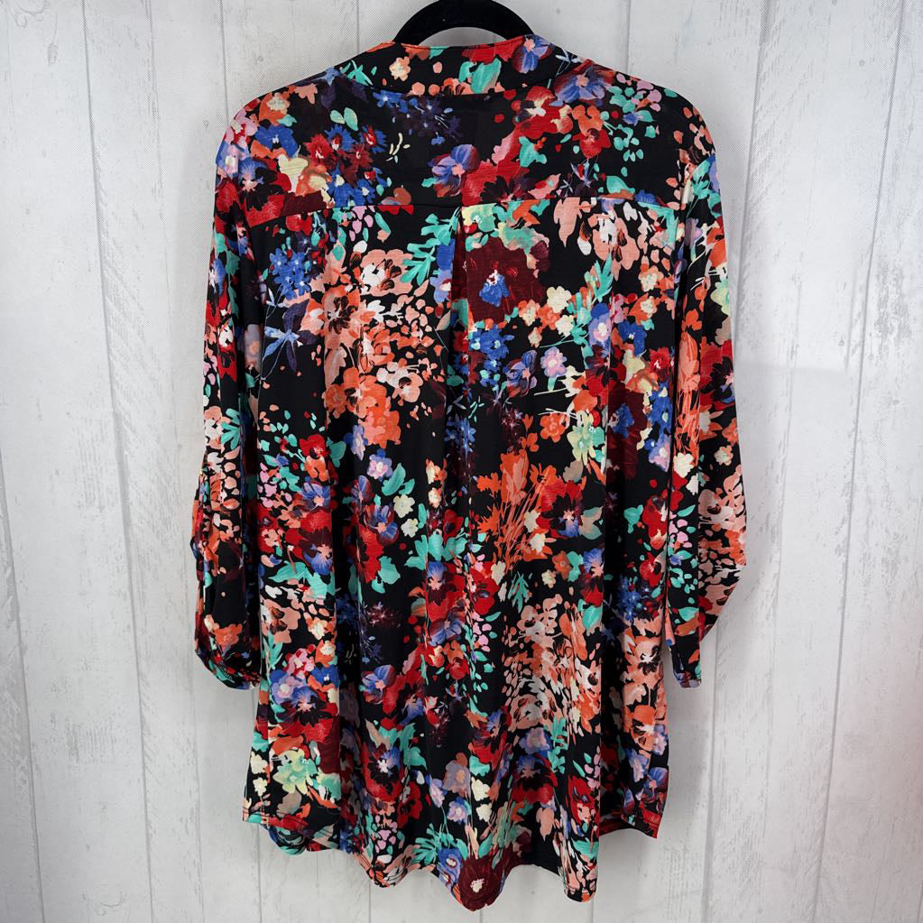 3X flo print split neck 3/4 slv top