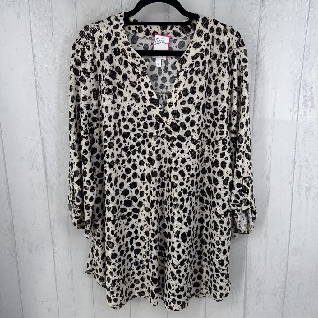 XL animal print split neck 3/4 slv top