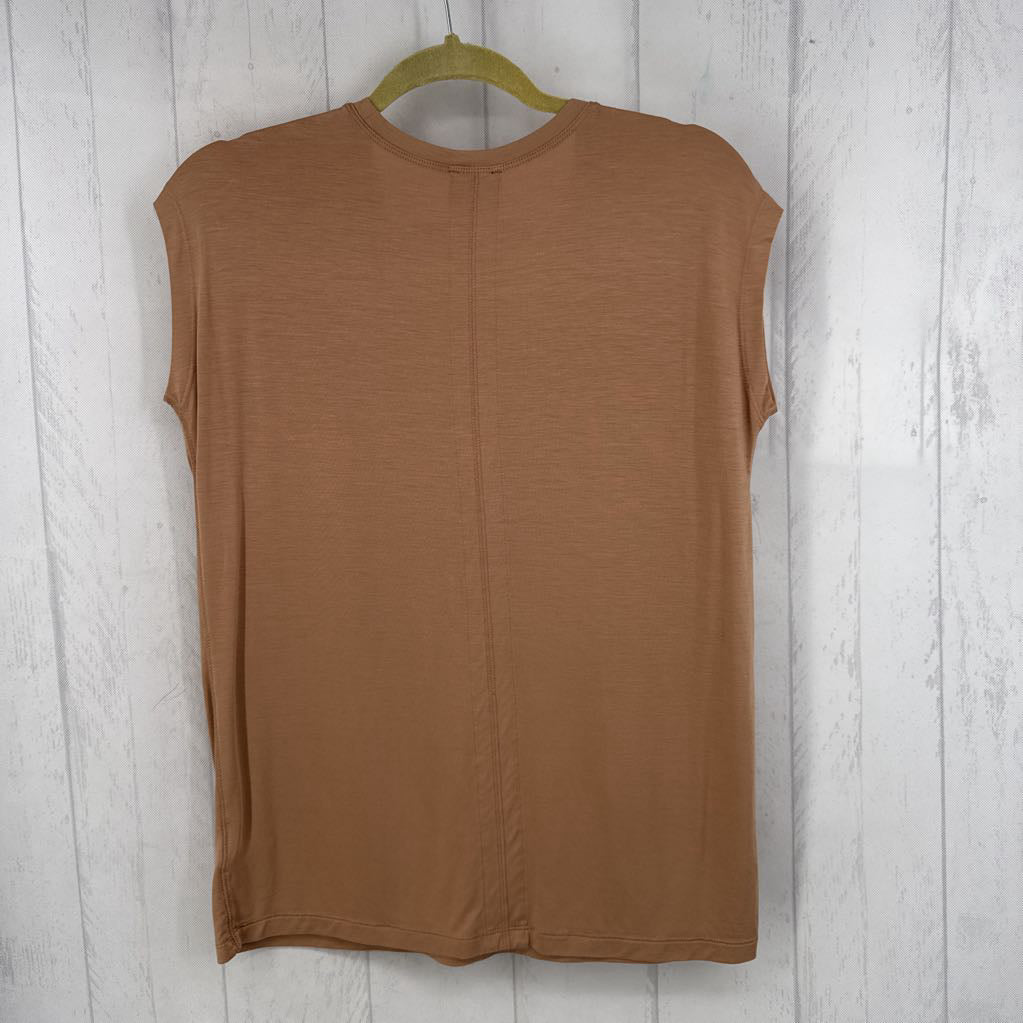 XS scoop neck tank