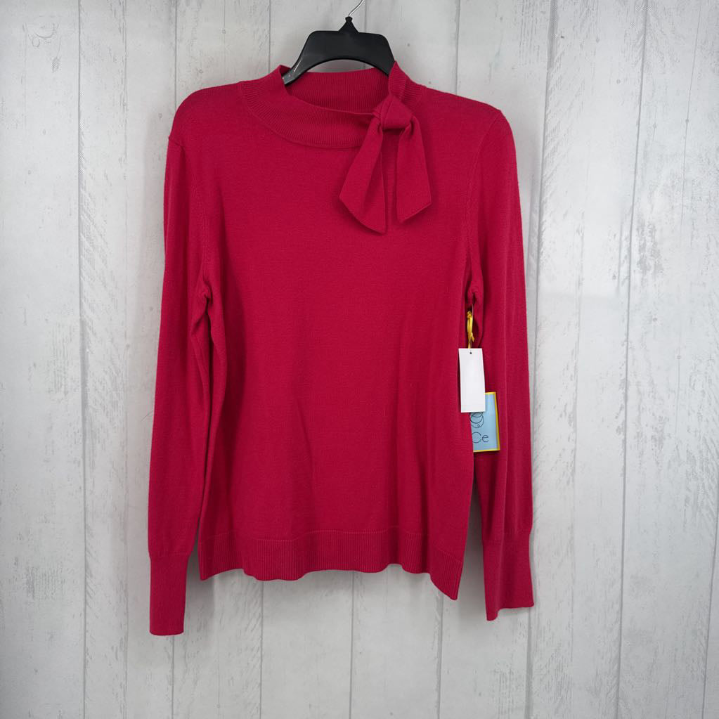 R79 M bow front knit l/s top