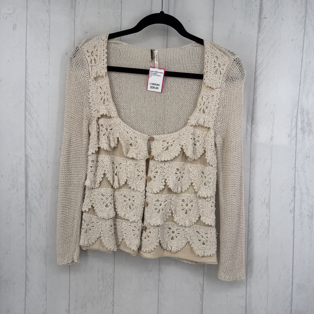 S crochet button front cardi
