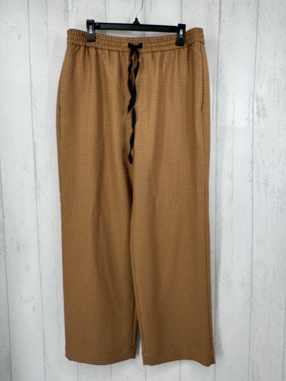 XL pull-on plaid pant