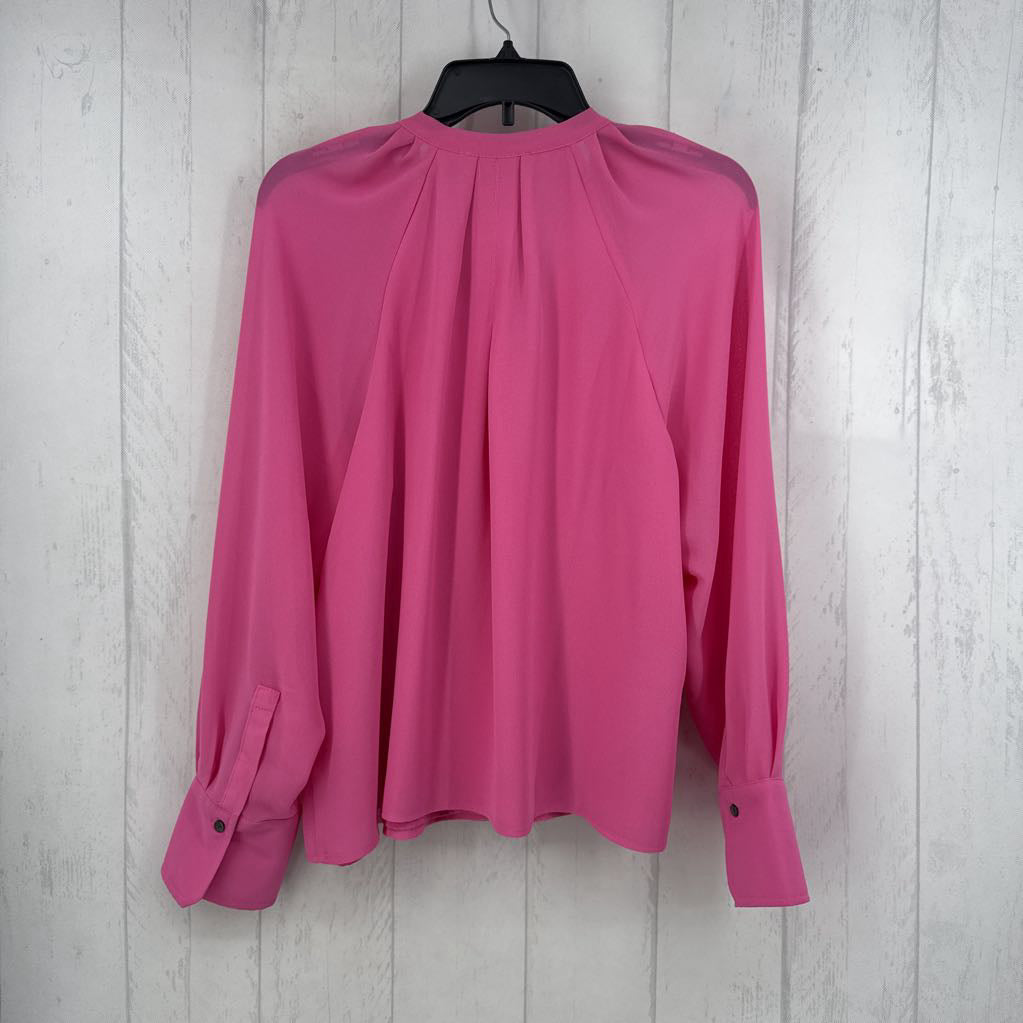 L tie-front l/s top