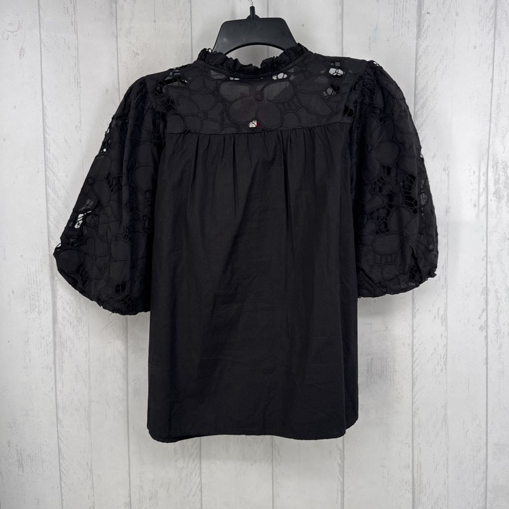 M flo embroidered slv button down s/s top