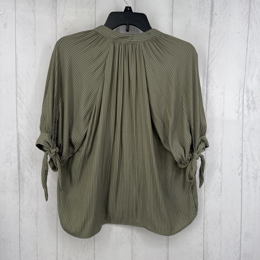 8 striped button down s/s top