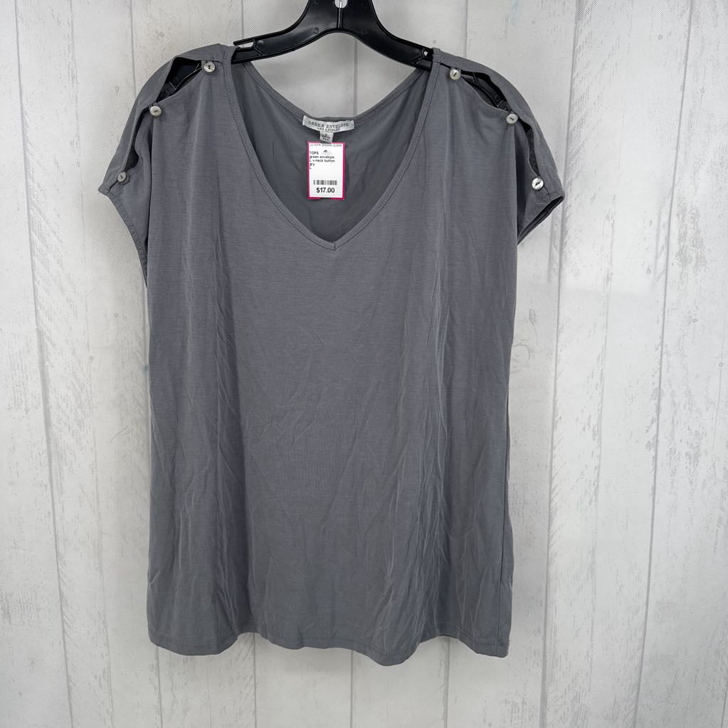 L v-neck button detail s/s top