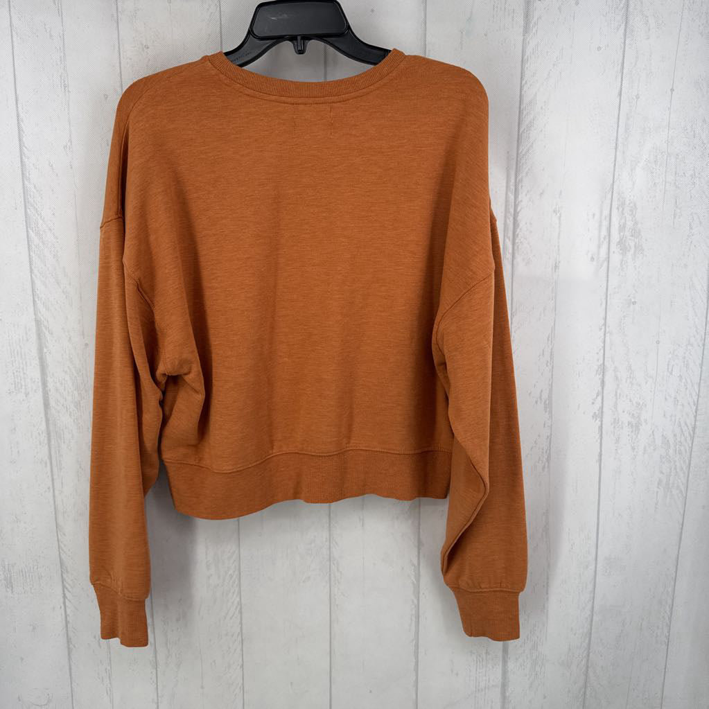 M crewneck sweatshirt