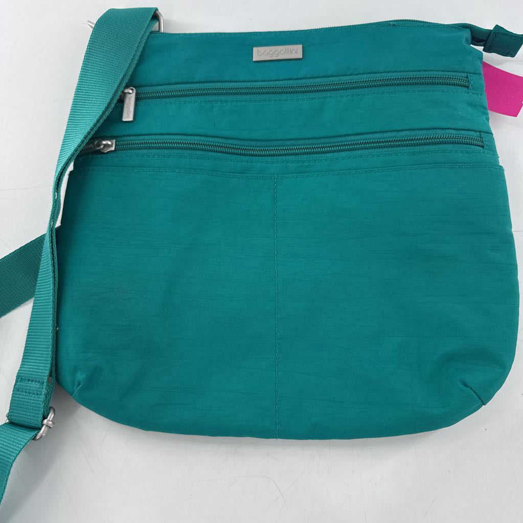 tripal zip nylon crossbody