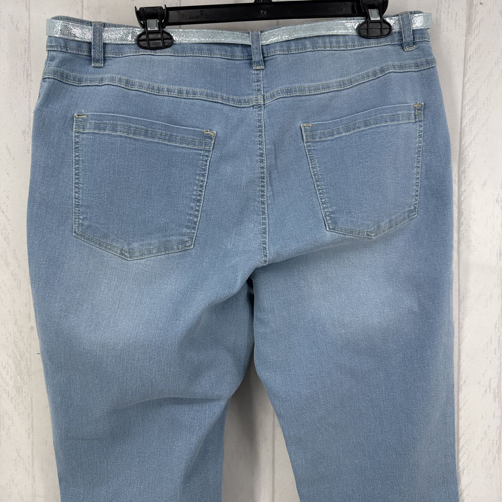 14 belted denim capris