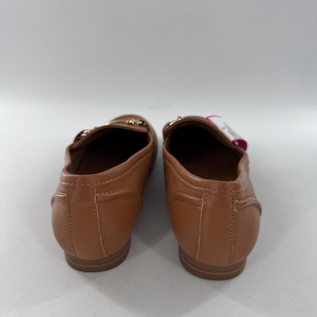8 vegan leather loafer