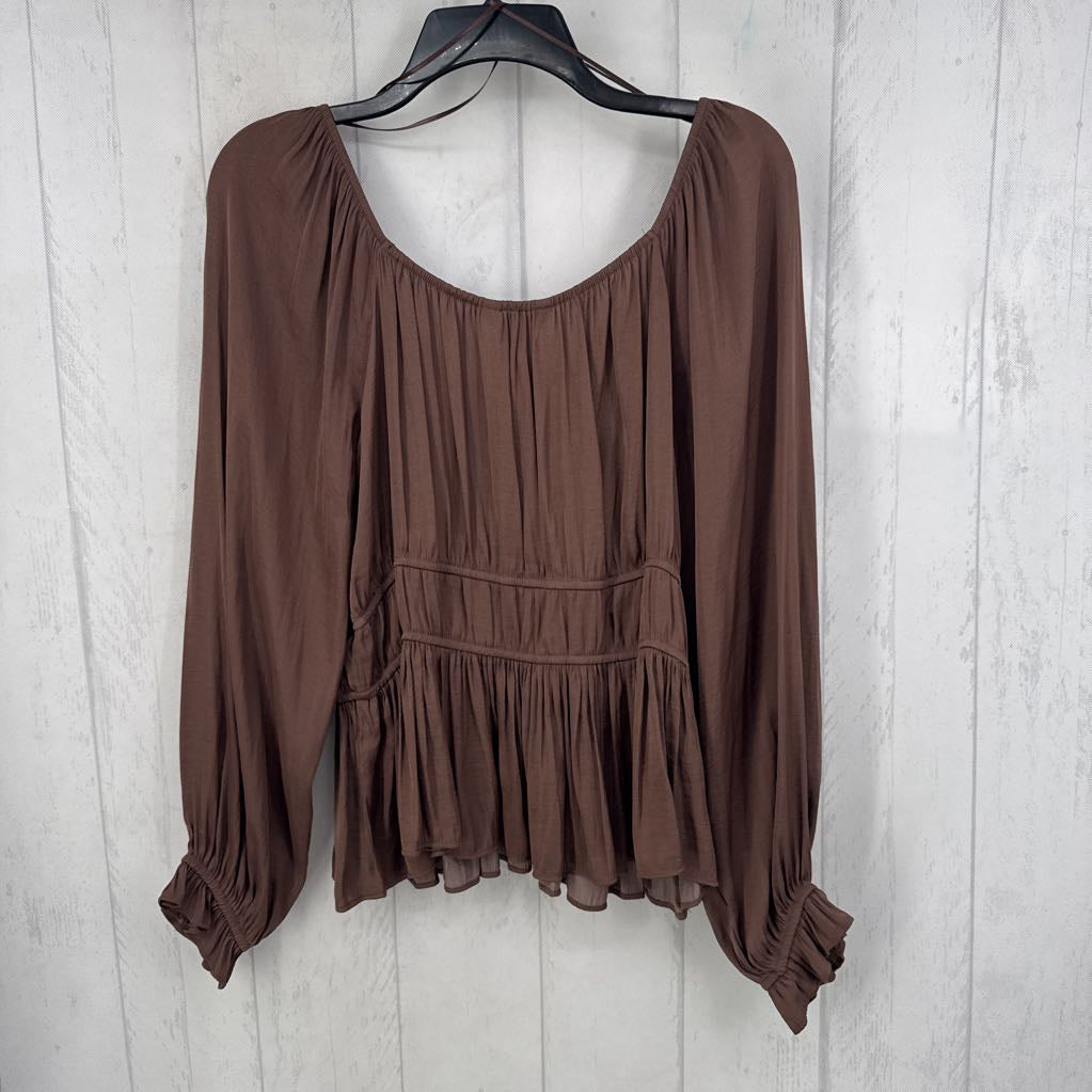 L pleated l/s peplum top