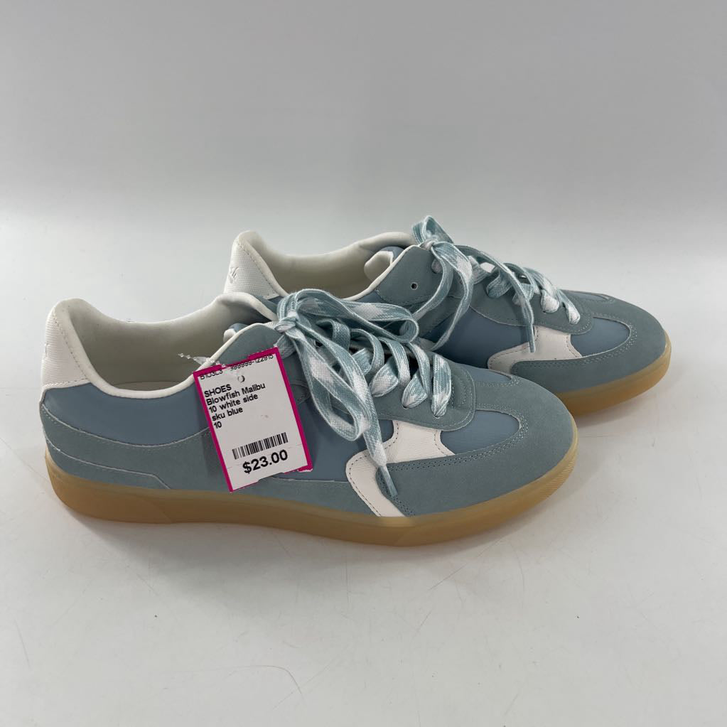 10 white side overlay gum sole lace up sneakers