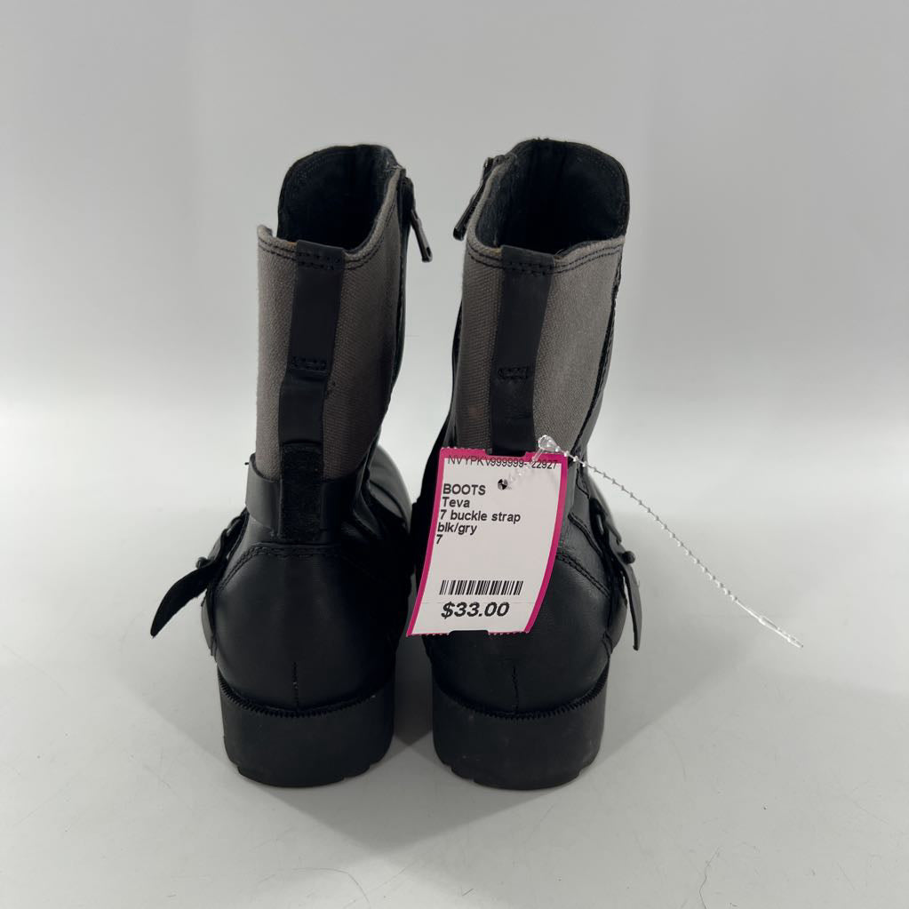 7 buckle strap ankle boot