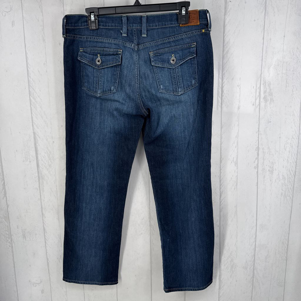 10 straight leg jean