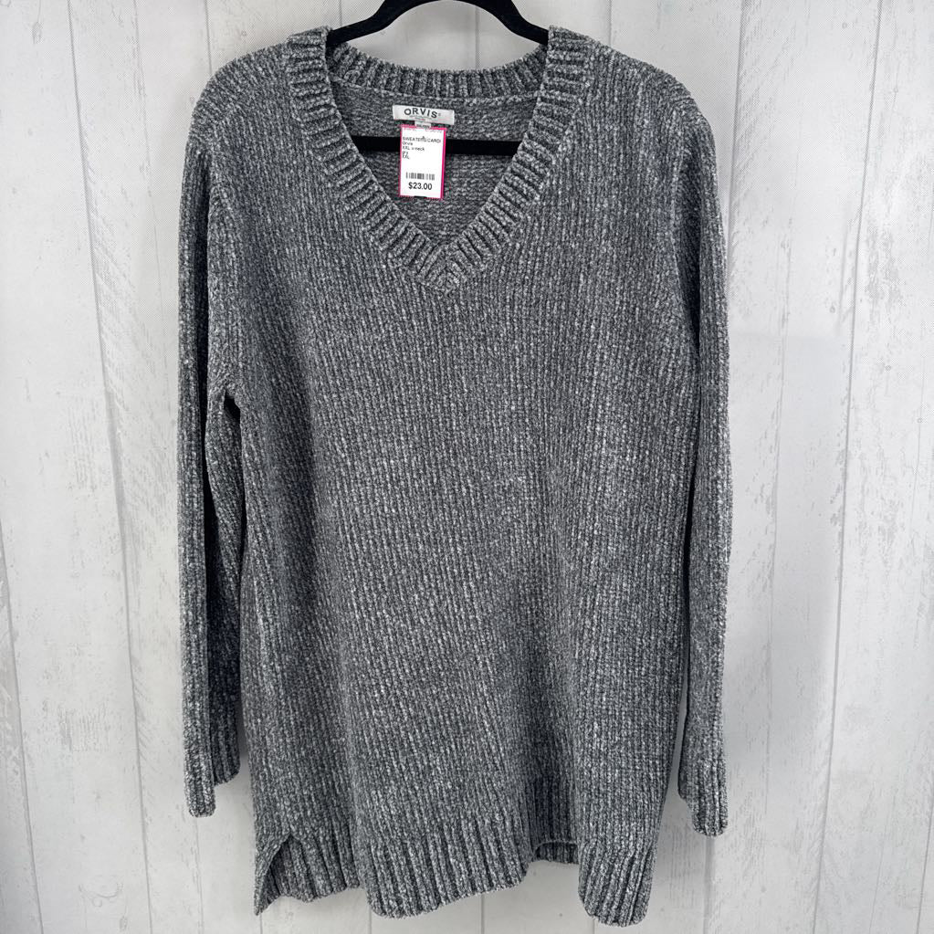 XXL v-neck sweater