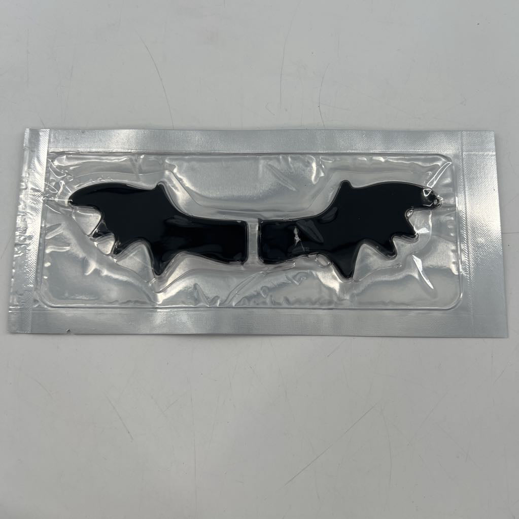 detox eye mask-bats
