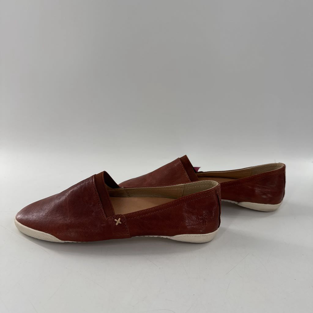 7 leather slip-ons