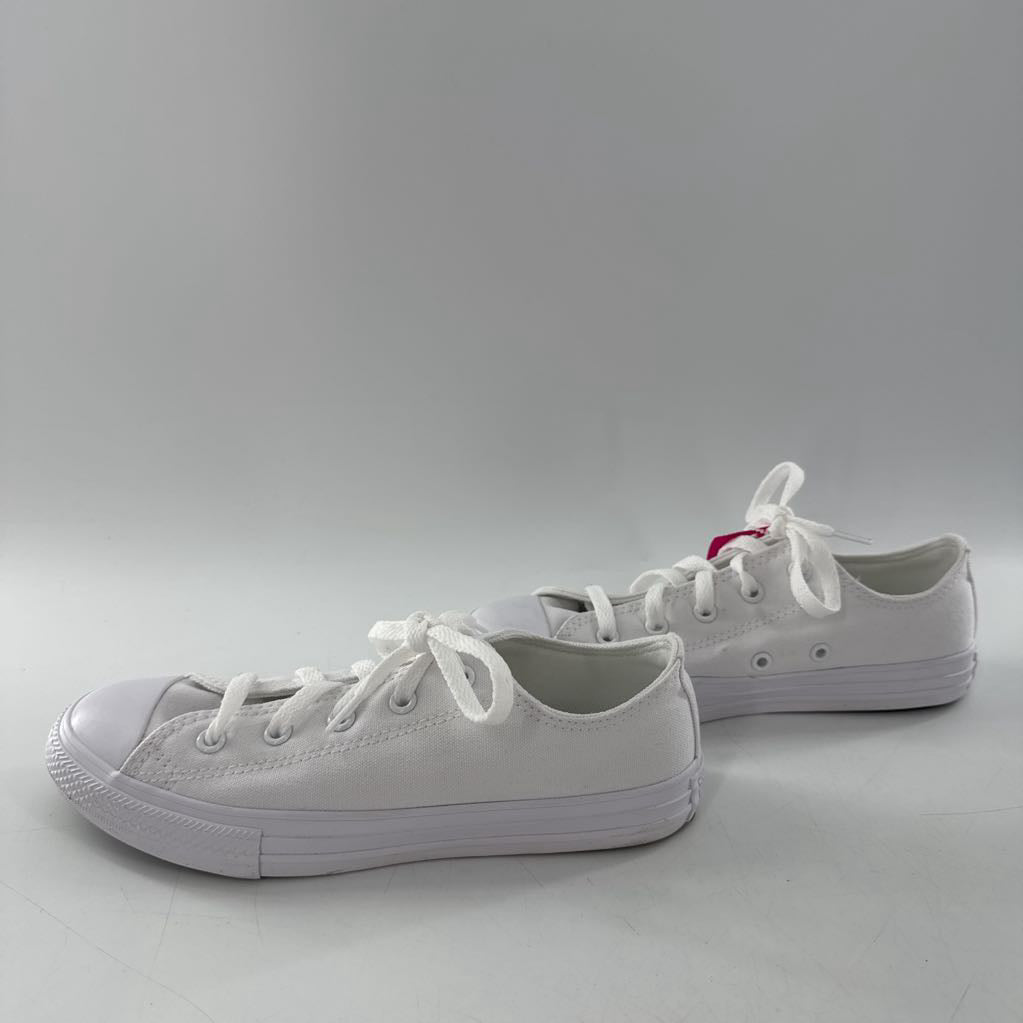 4.5 lace-up sneaker