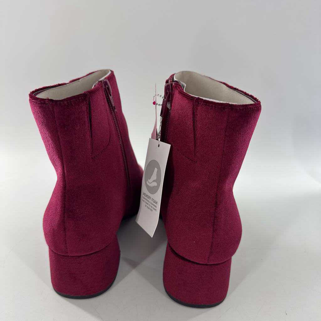 7.5 velvet ankle boot