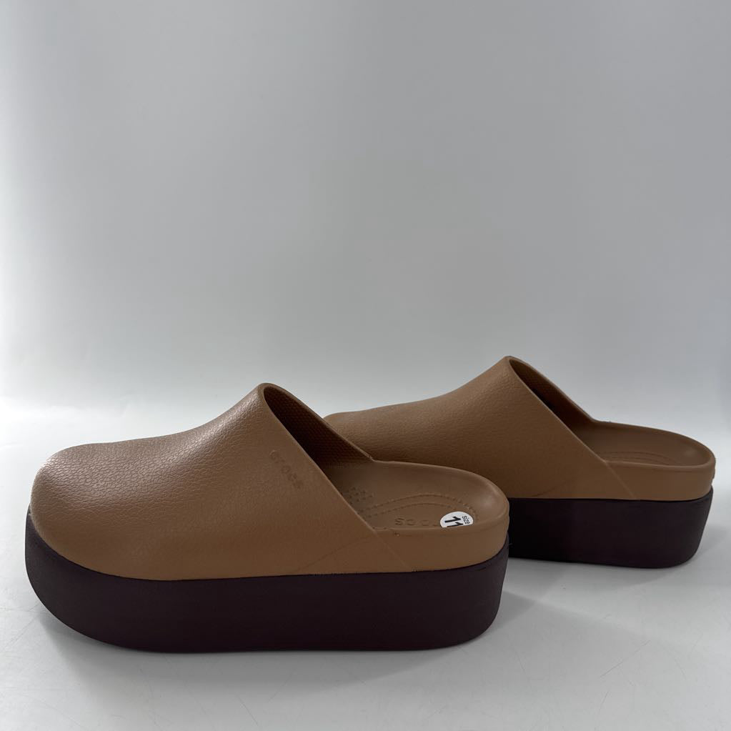 11 platform clogs