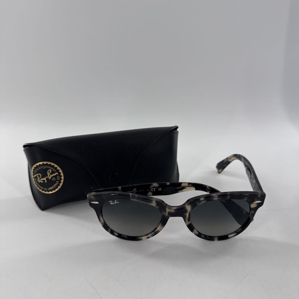 Ray-ban polished round sunglasses w/ case