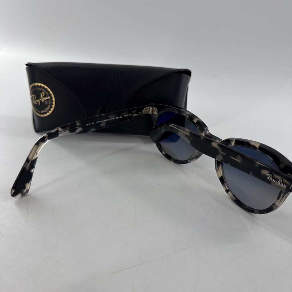 Ray-ban polished round sunglasses w/ case