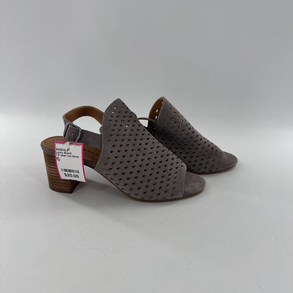 7.5 open toe block heel perforated slingback sandals