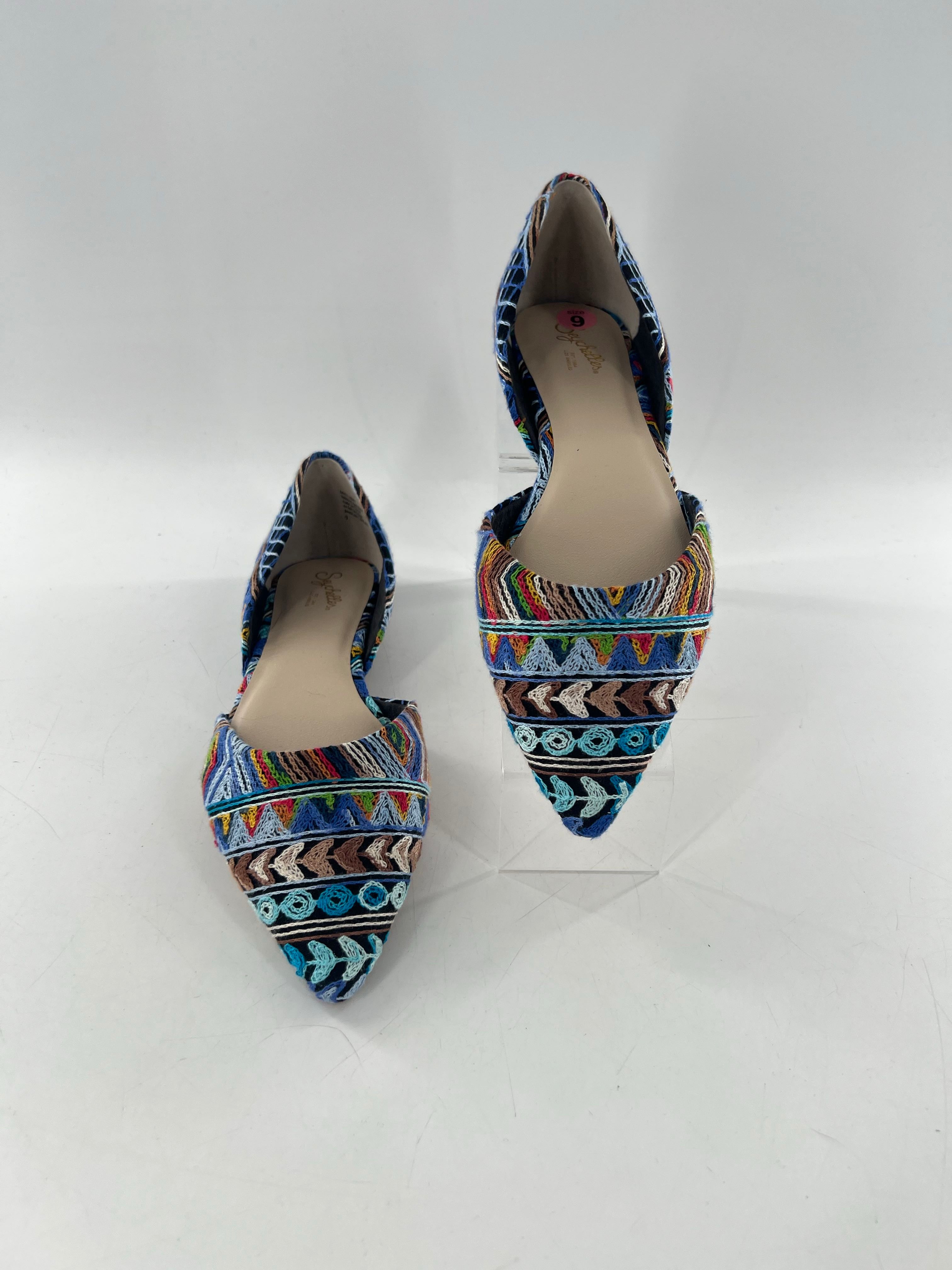 9 embroidered pointed-toe flats